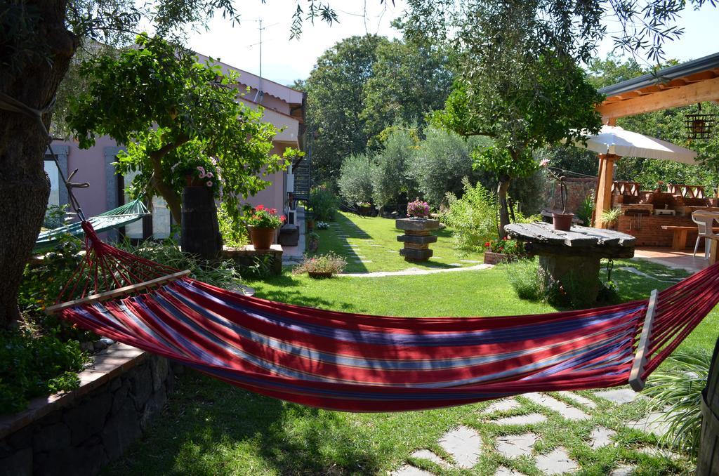Le Case Di Bacco Santa Venerina Pokój zdjęcie