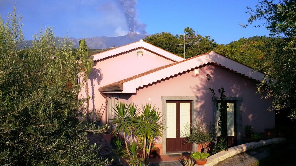 Le Case Di Bacco Santa Venerina Pokój zdjęcie